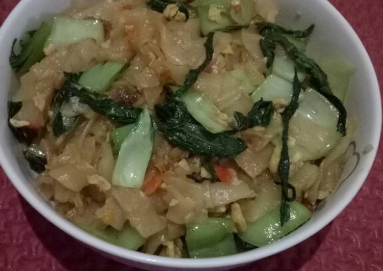 Kwetiaw goreng pedas