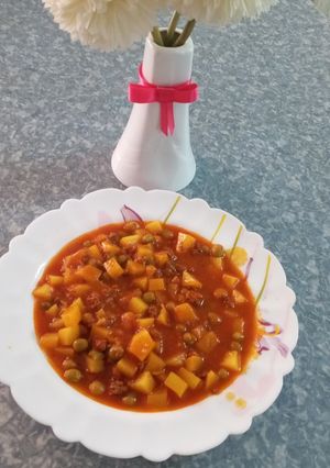 عکسی از دستور خوراک نخود فرنگی و گوشت چرخ کرده 😋