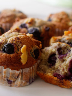 A picture of Fluffy and Moist! Homemade Blueberry Muffins🫐.