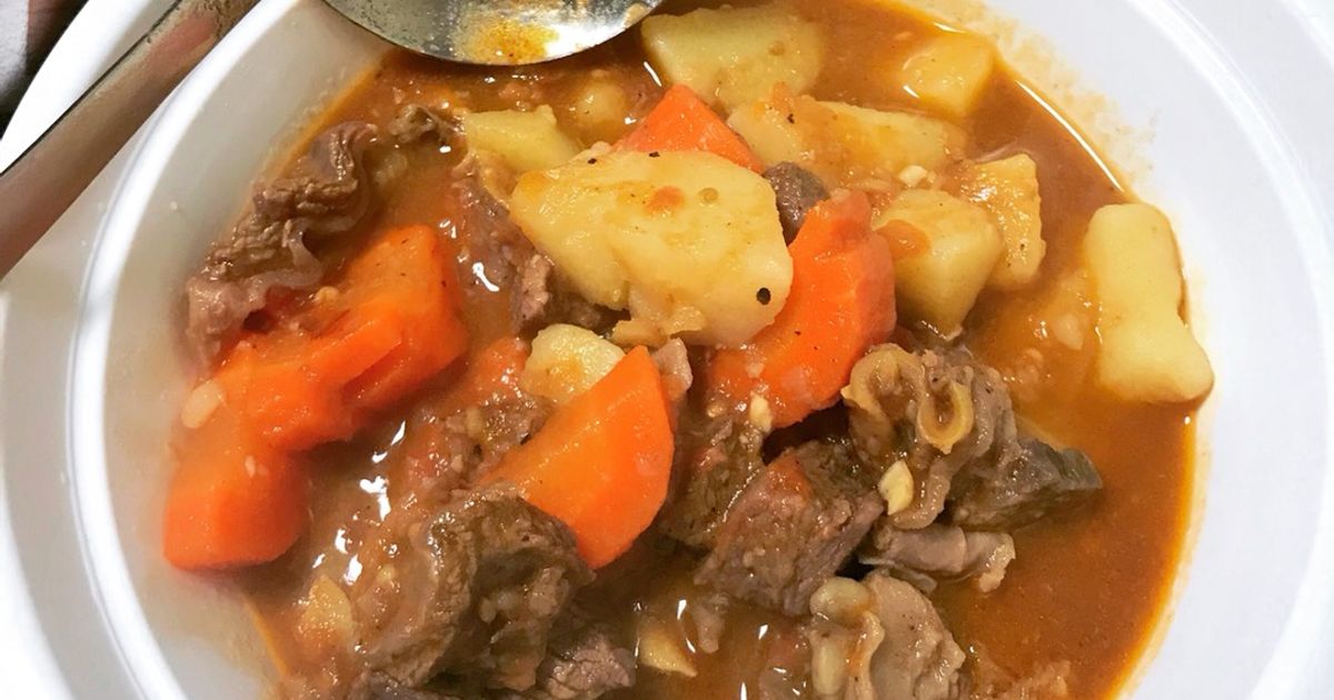 Simple Beef Stew With Wine 🍲 (First Time Cooking And It Was A Great ...