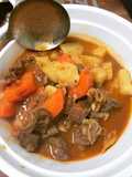 Simple Beef Stew with Wine 🍲 (First time cooking and it was a great success 😍)