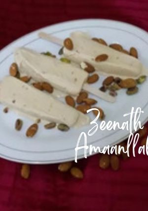 A picture of Bread Banana Malai Kulfi.