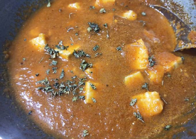 Gravy paneer