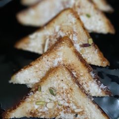 A picture of Bread sweet.