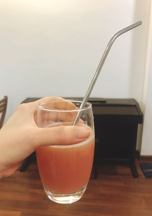 Hình của món Nước lựu tươi mát.