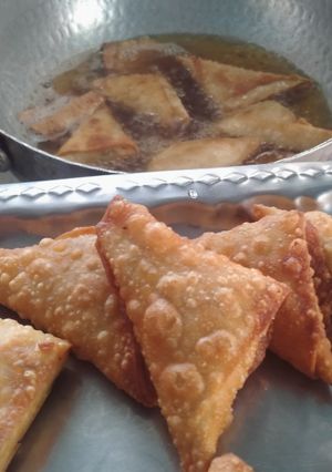 वेज समोसा रेसिपी-Veg Samosa Recipe रेसिपी मुख्य फोटो