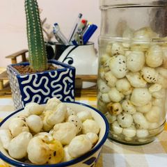 A picture of Chat Masala Makhana (Fox nuts).