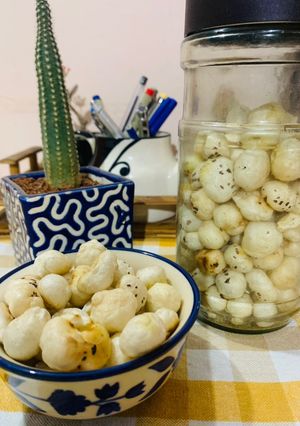A picture of Chat Masala Makhana (Fox nuts).