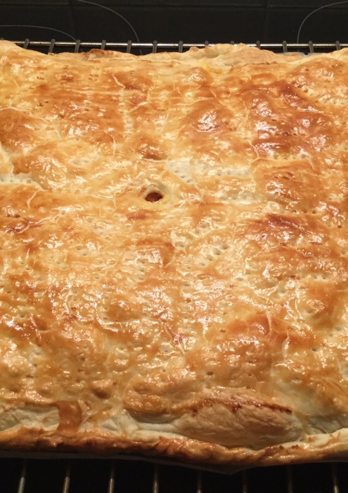 Una foto de Empanada de atún