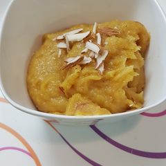 A picture of Moong dal halwa.