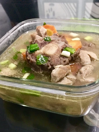 Cara Mudah Membuat Resep Sop buntut sapi yang Lezat Sekali
