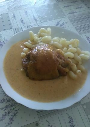 Csirke paprikás makarónival recept fotója