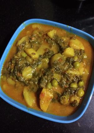 A picture of Spinach potato Mix veg.