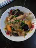Sop ayam kimcam jamur kuping