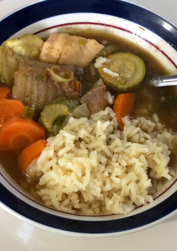 Una foto de Caldo de filete de pescado!