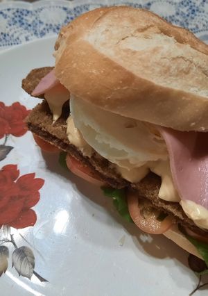 Una foto de Sándwich de milanesa tucumano (a mi manera)
