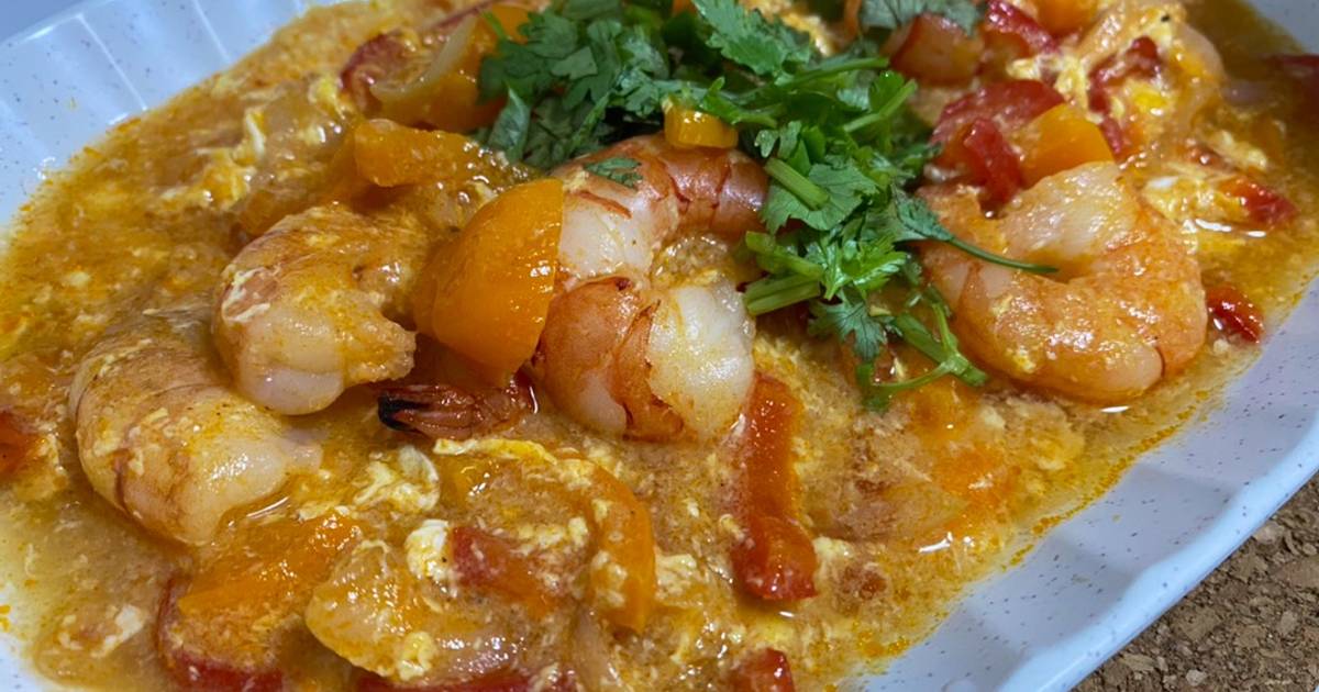 Prawns in “chilli crab” sauce Recipe by homeycook Cookpad