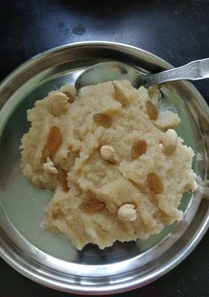 A picture of Suji Halwa.