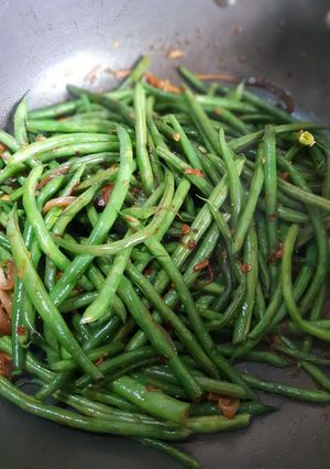 A picture of Green bean stir-fry.