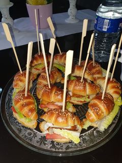 صورة لوصفة كرواسون مالحين محشيين🥐