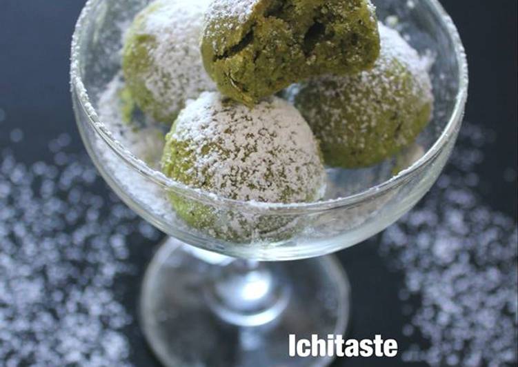 Matcha snow ball