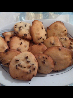 Una foto de Galletas de coco y chocolate sin lácteos
