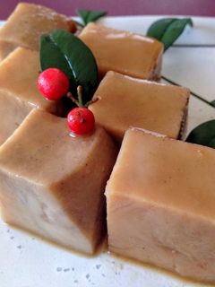 A picture of Simmered Taro.