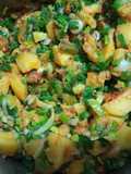 Green onion and potato (aloo hari piyaz ki sabzi)