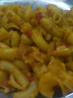मैकरॉनी (Macaroni recipe in hindi) रेसिपी मुख्य फोटो