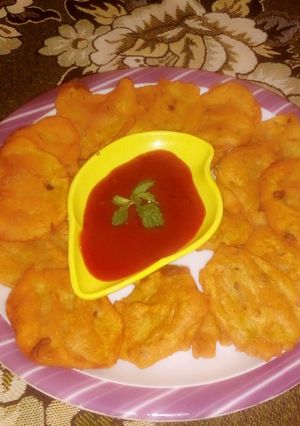 A picture of Aloo ke pakory.
