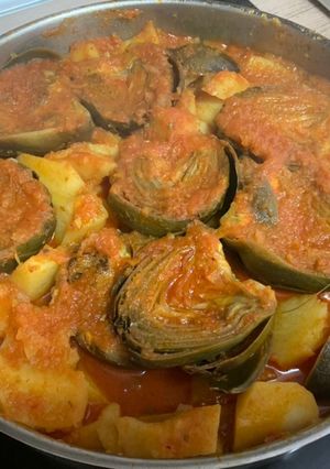 Una foto de Patatas con alcachofas