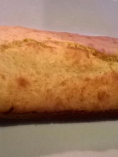 Una foto de Torta fácil cobertura con avena y canela
