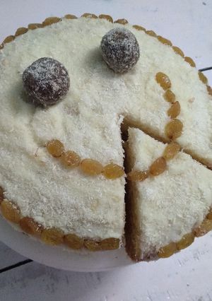 A picture of Coconut cake.