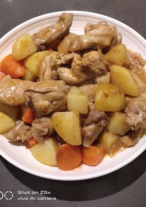 A picture of Chicken Stew.