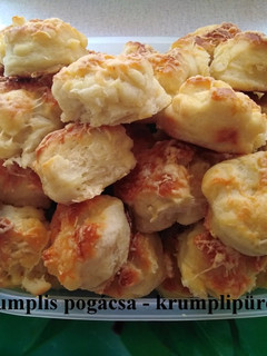 Krumplis pogácsa - krumplipüréből recept fotója