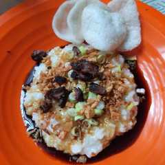 Bubur ayam tanpa kuah (nasi sisa kmrn + minyak wijen) রেসিপির প্রধান ছবি