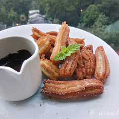 A picture of Simple Churros.