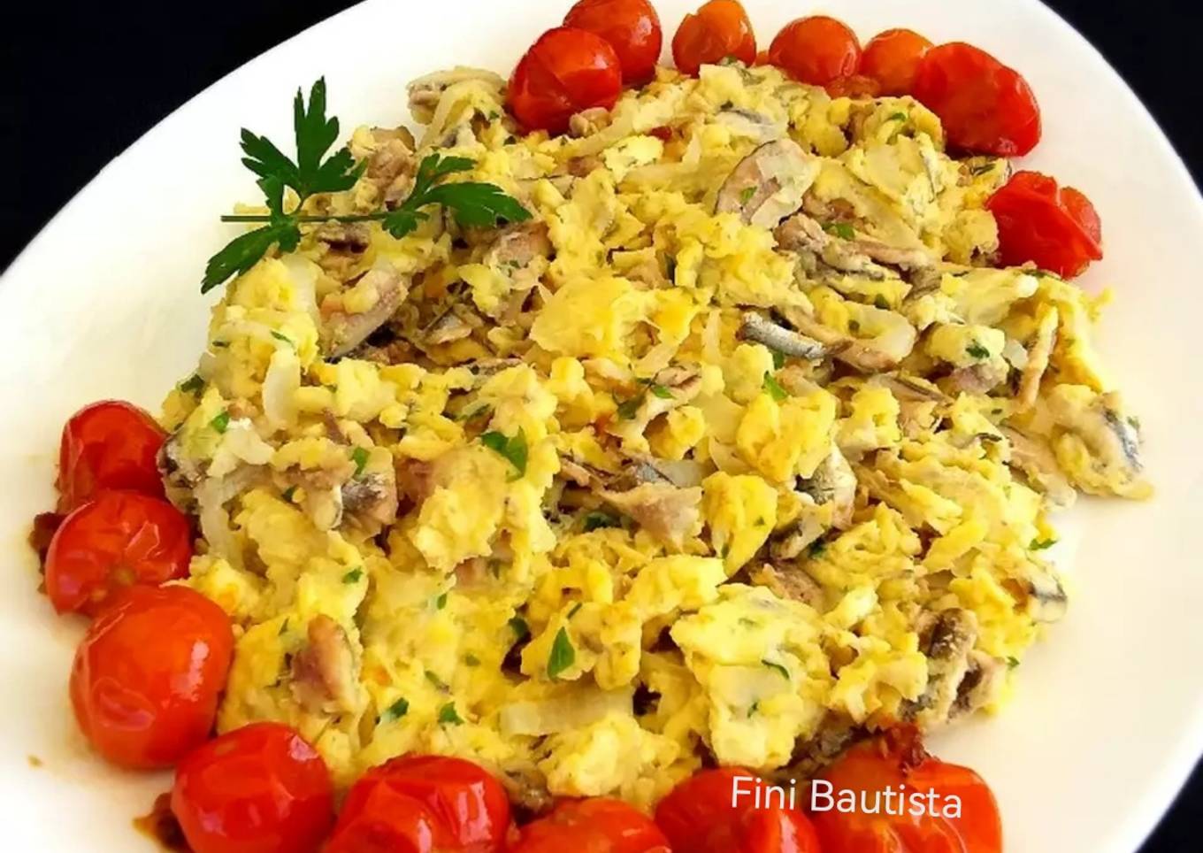 Huevos revueltos con boquerones