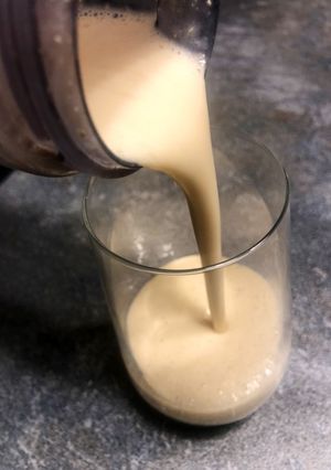 Banános reggeli ital recept fotója