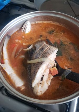Una foto de Caldo de pescado 🐟 - estilo Veracruz