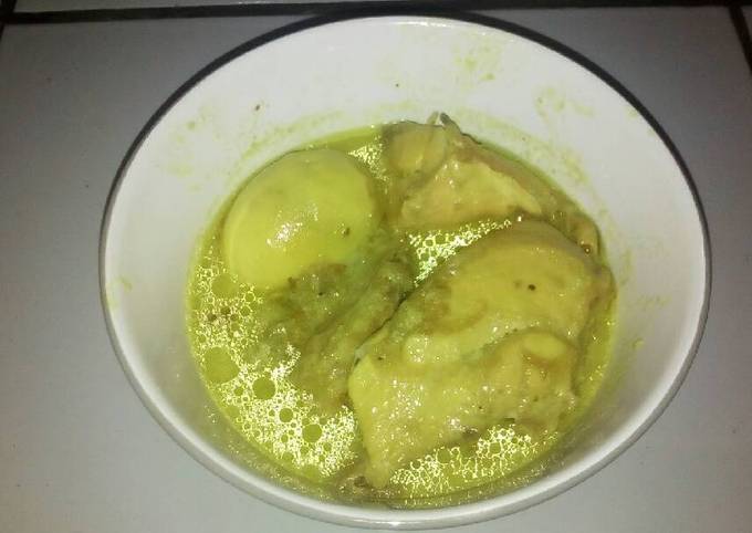 Anti Ribet, Bikin Opor Ayam Kuah Kuning Enak Terbaru