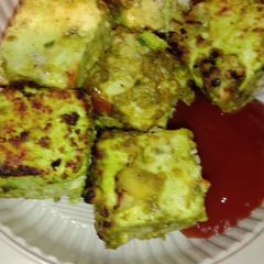 A picture of Roasted Paneer.