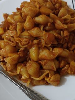 عکسی از دستور ماکارونی صدفی خوشمزه