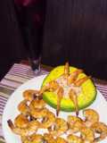 Camarones en aguacate (camarones tropicales)