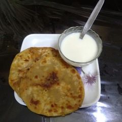 Aaloo paratha A picture of Aaloo paratha.