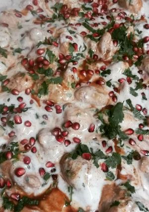 A picture of Dahi Vada.