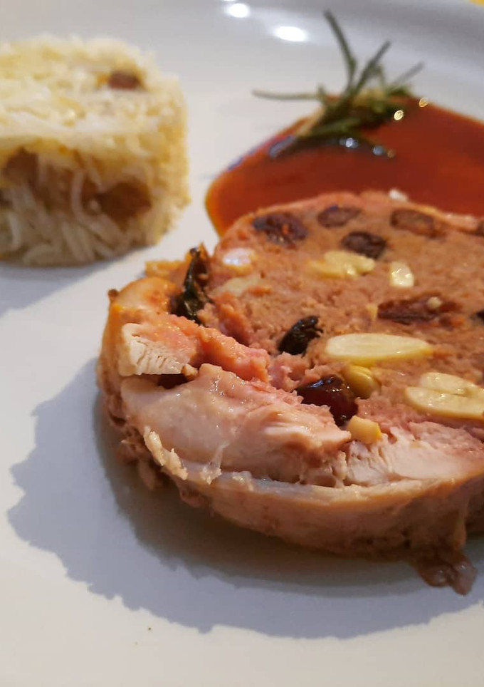 Una foto de Pollo relleno