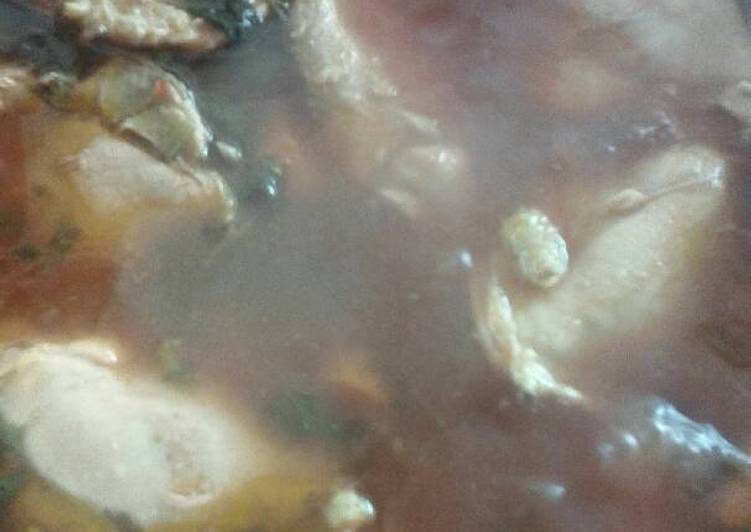 Caldo tlalpeño con pollo
