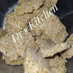 A picture of Sesame candy.