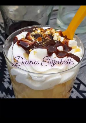 Una foto de Shot Imperial de peras al caramelo